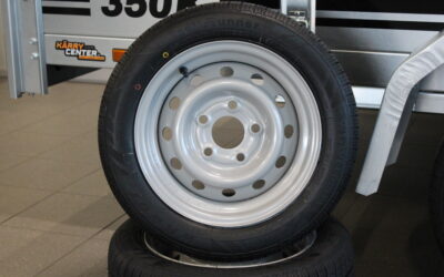 5×112 195/50 R 13C M+S trailerin rengas peltivanteella