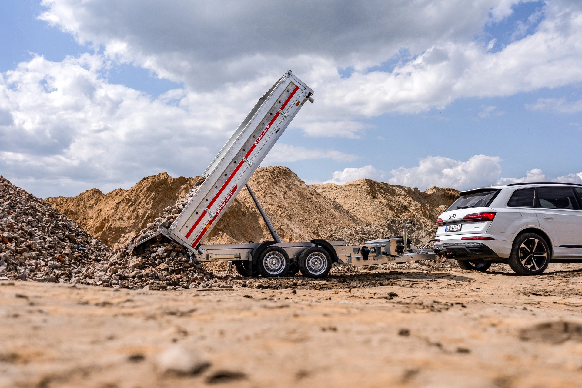 Tipper 7